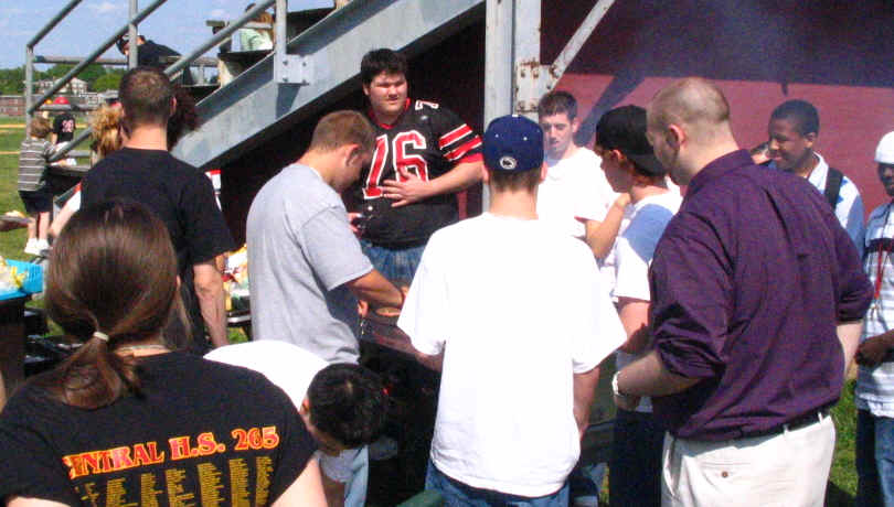 wpeE.jpg (47635 bytes)